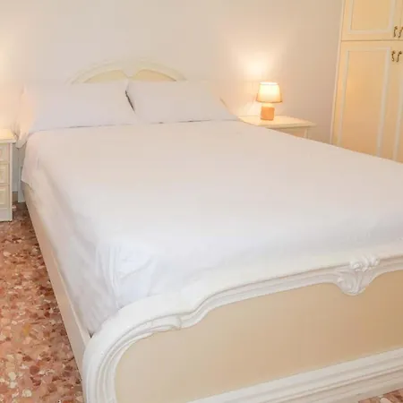 Yuna Rent - Caravaggio Pescara