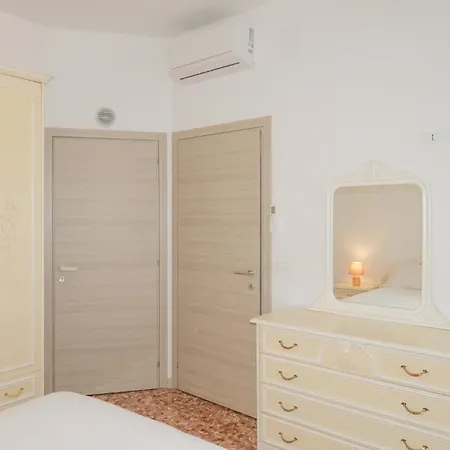 Yuna Rent - Caravaggio Appartement